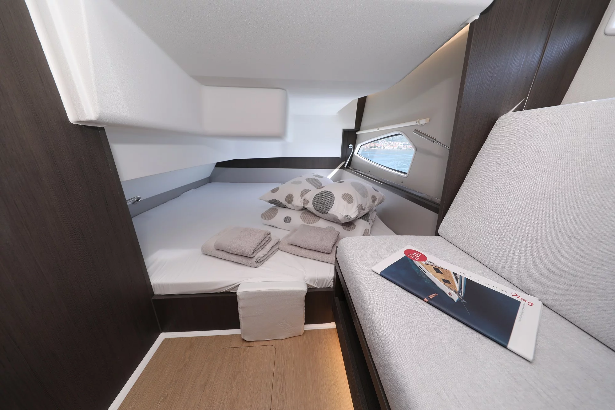 Sealine C335V (Stormi)  - 3