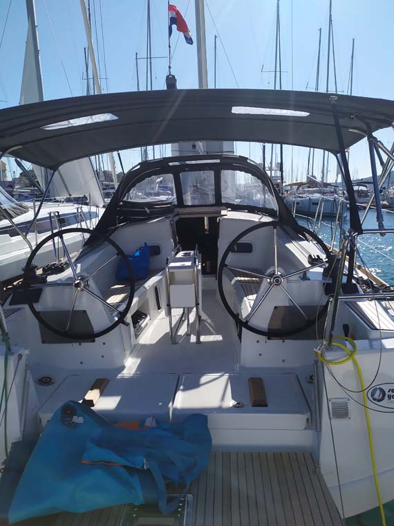 Photo #5 - Sun Odyssey 349 (True elli) in Trogir - 36553