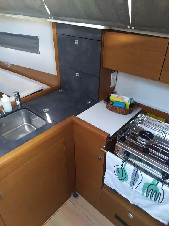 Sun Odyssey 349 (True elli)  - 8