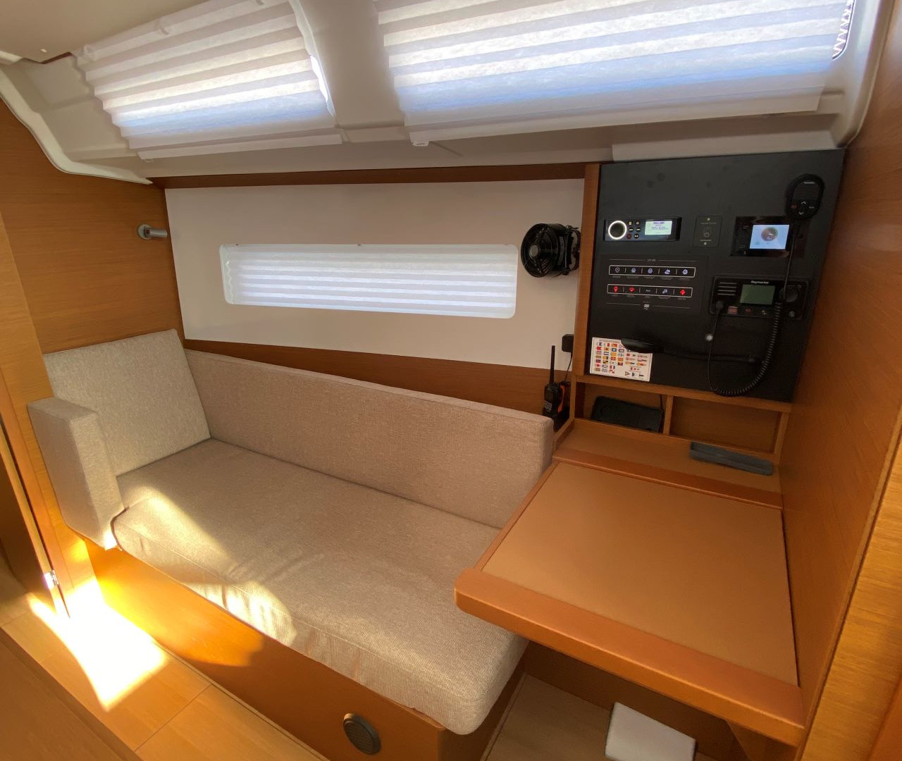 Photo #14 - Sun Odyssey 380 (4 elli) in Skradin  - 36554