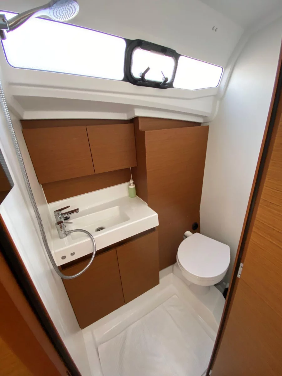 Sun Odyssey 380 (4 elli)  - 18