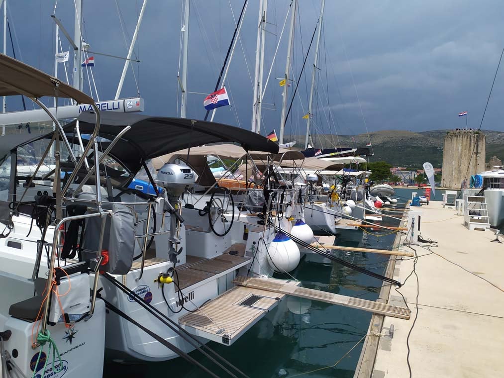 Photo #1 - Sun Odyssey 410 - 3 cab. (Marelli) in Trogir - 36555