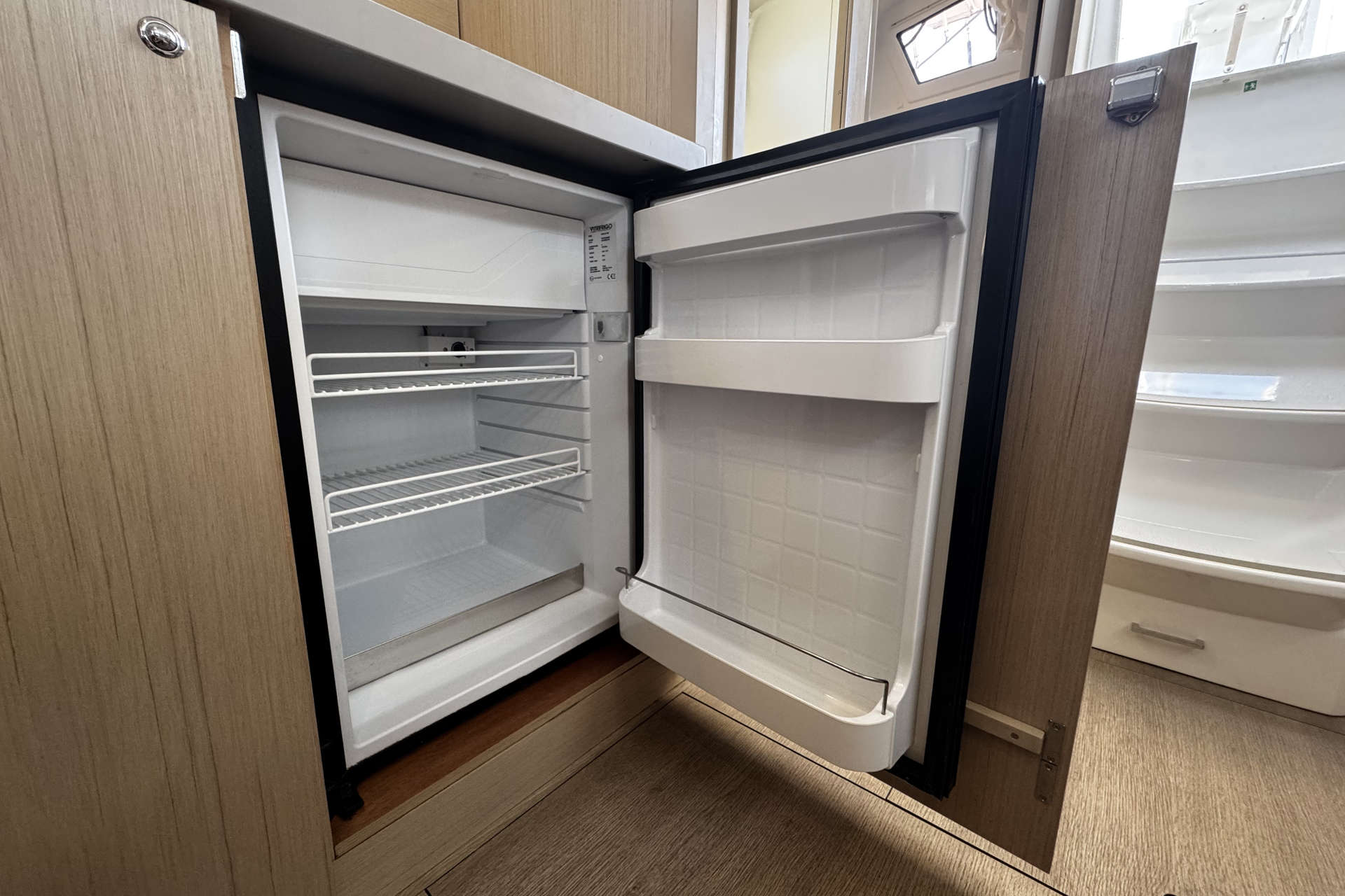 Oceanis 38.1 - 2 cab. — photo 9