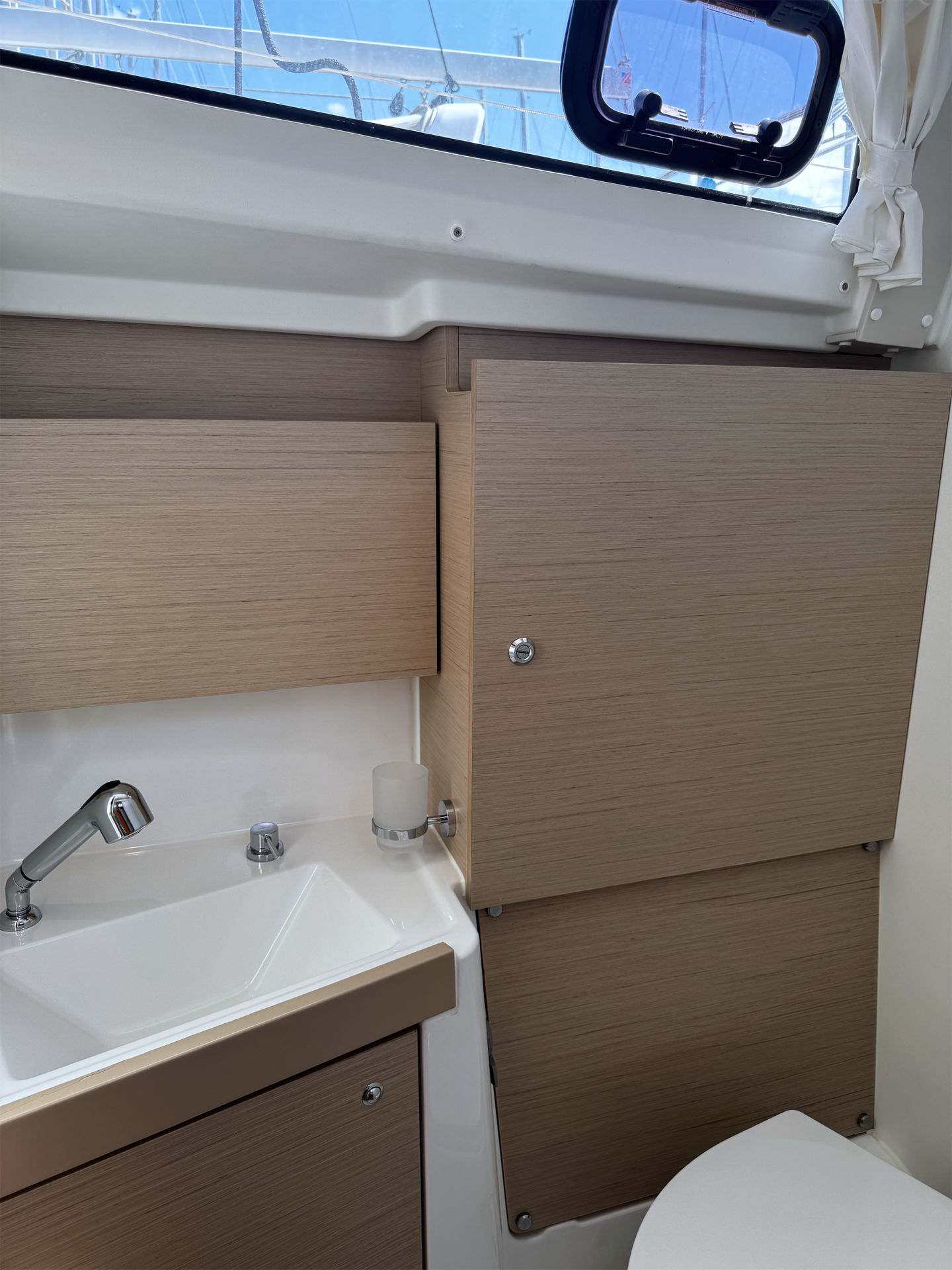 Oceanis 38.1 - 2 cab. — photo 12