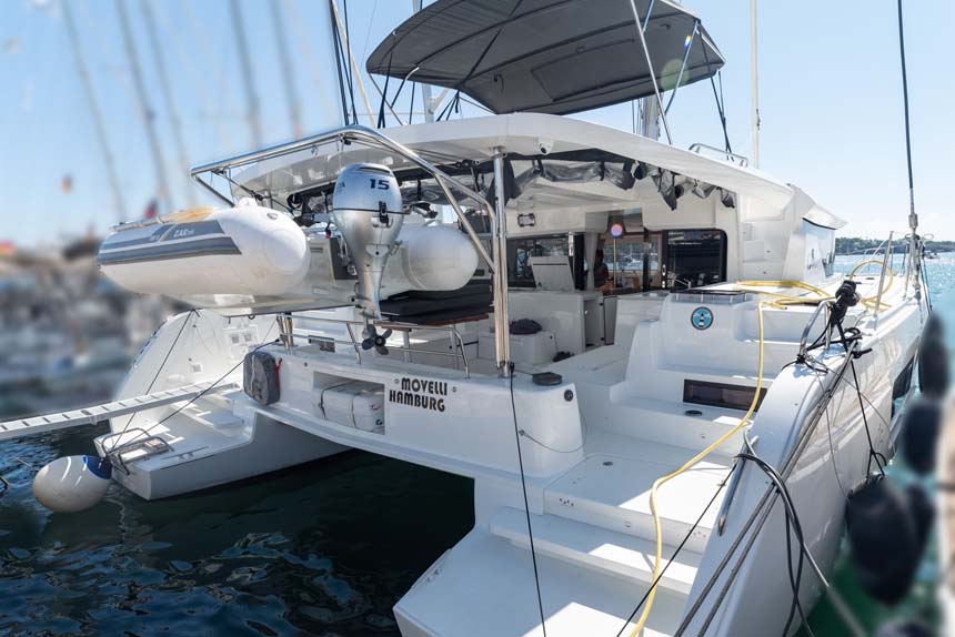 Photo #3 - Lagoon 46 - 4 + 2 cab. (Movelli) in Portocolom - 36571