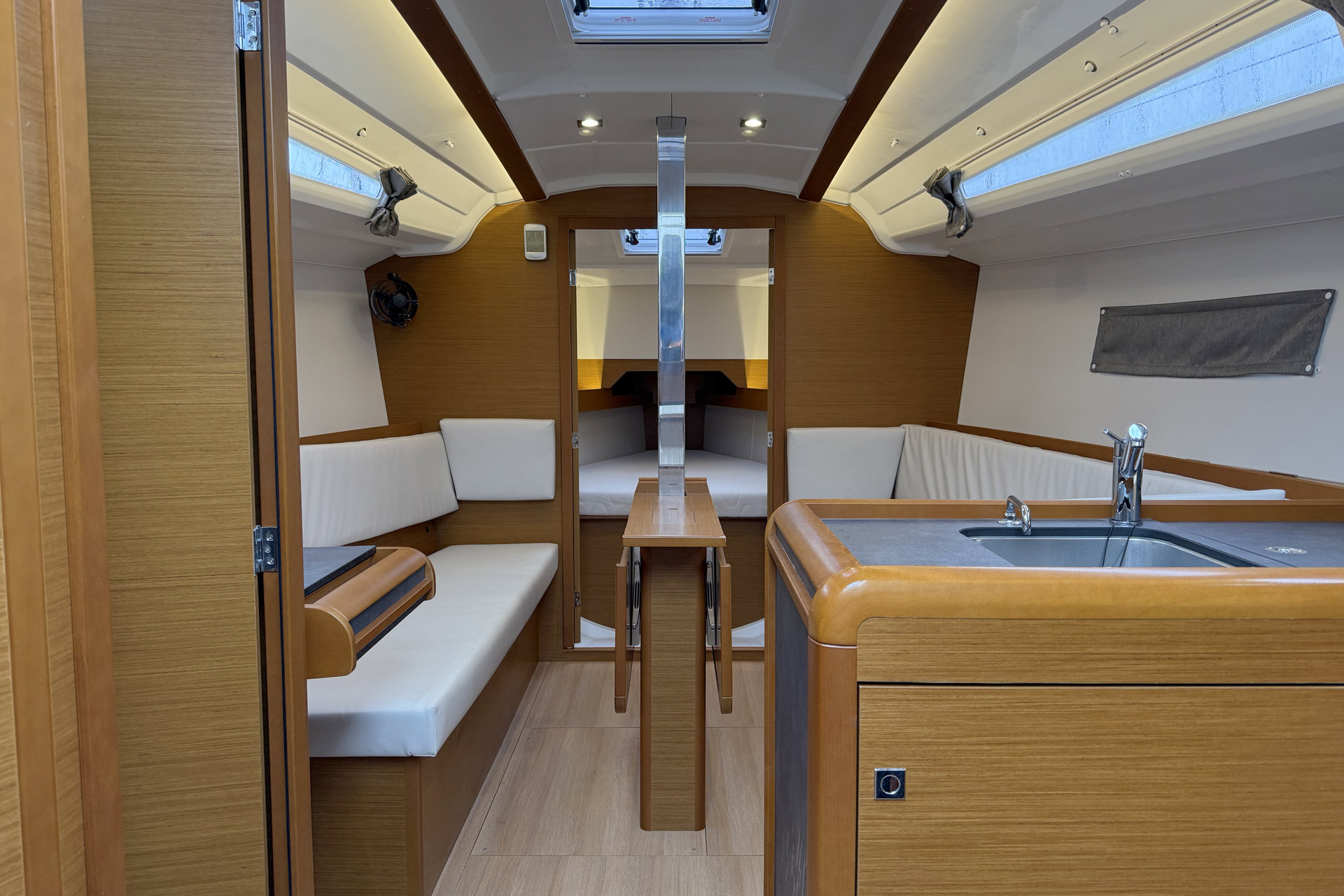 Sun Odyssey 349 - 3 cab. — photo 8