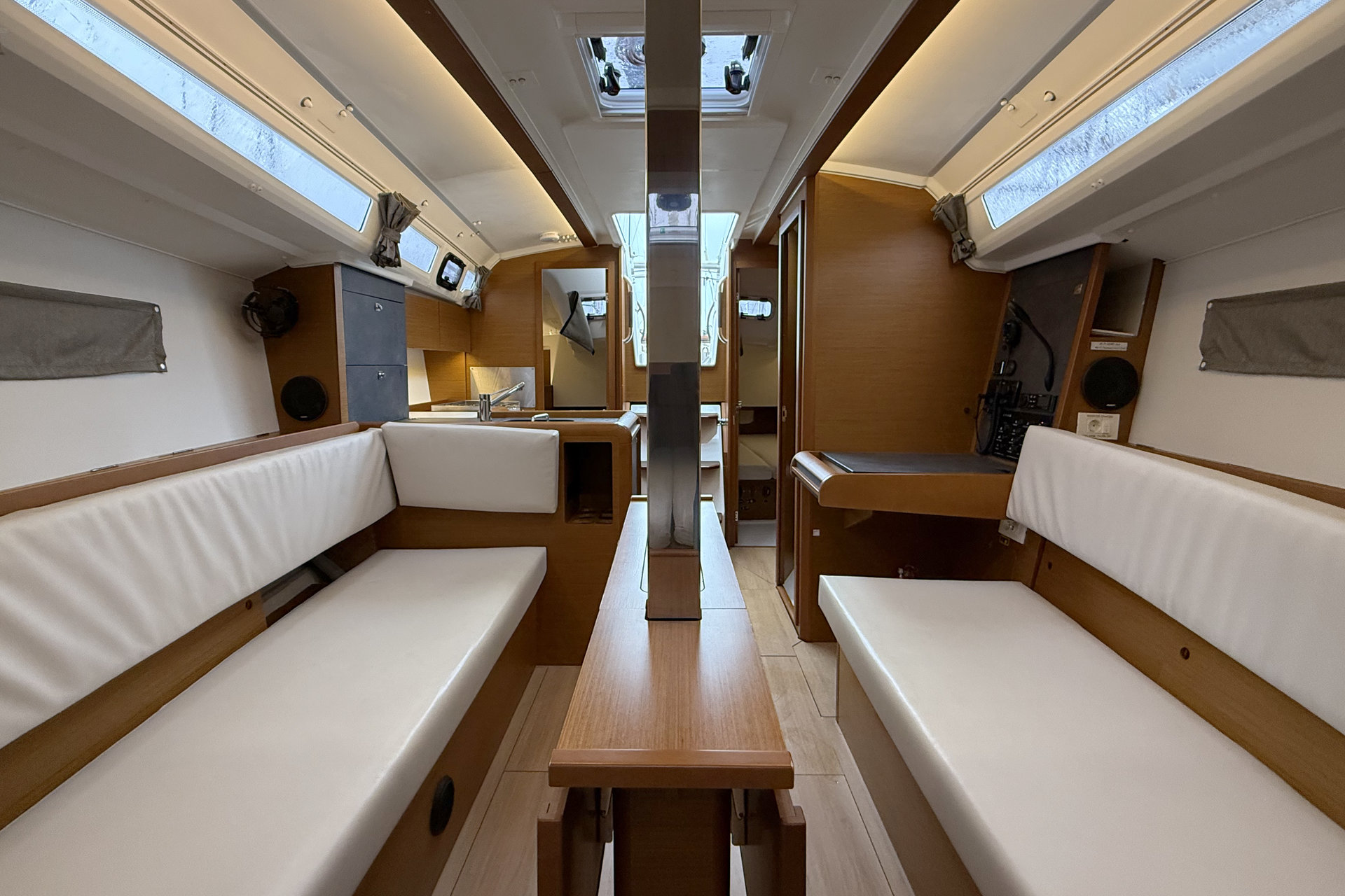 Sun Odyssey 349 - 3 cab. — photo 9