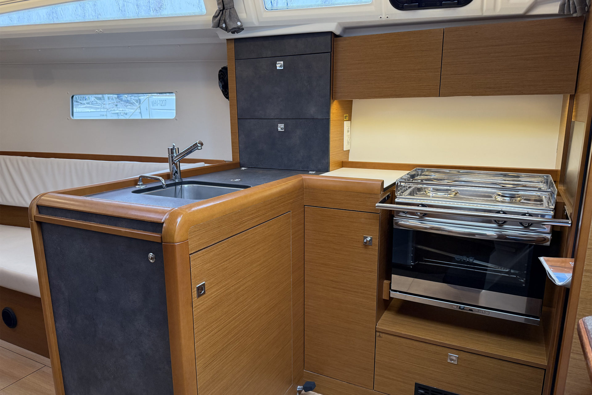 Sun Odyssey 349 - 3 cab. — photo 13