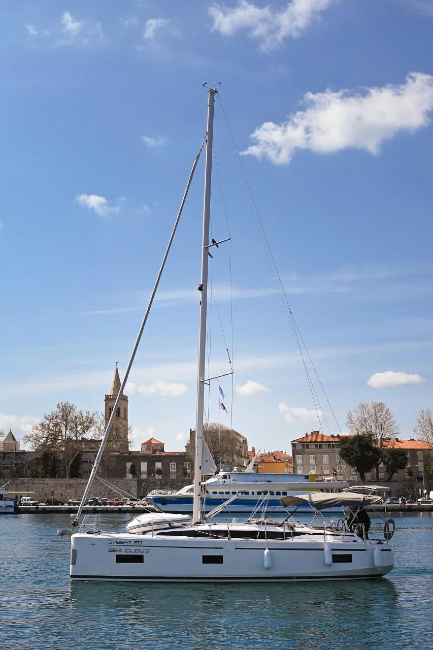 Bavaria C38 (Sea Cloud)  - 33