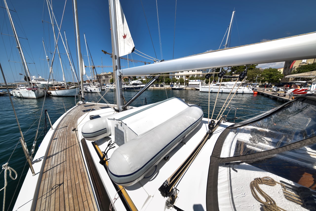 Photo #8 - Dufour 470 - 4 + 1 cab. (La Familia) in Zadar - 36609