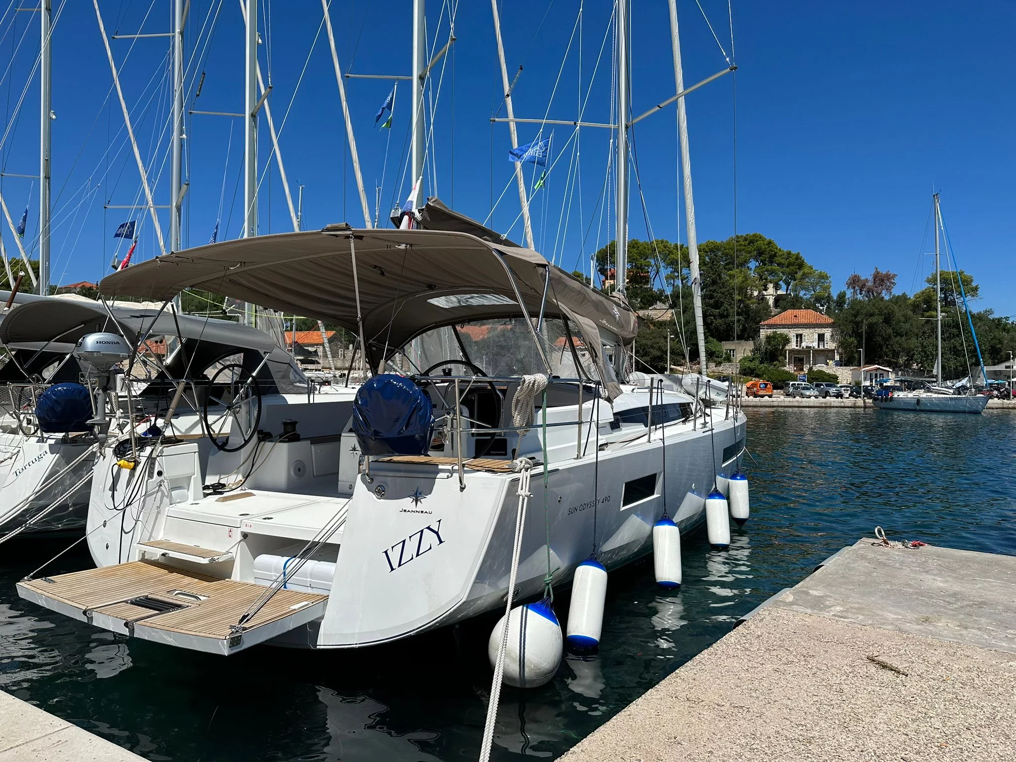 Sun Odyssey 490 - 5 + 1 cab. (Izzy)  - 2