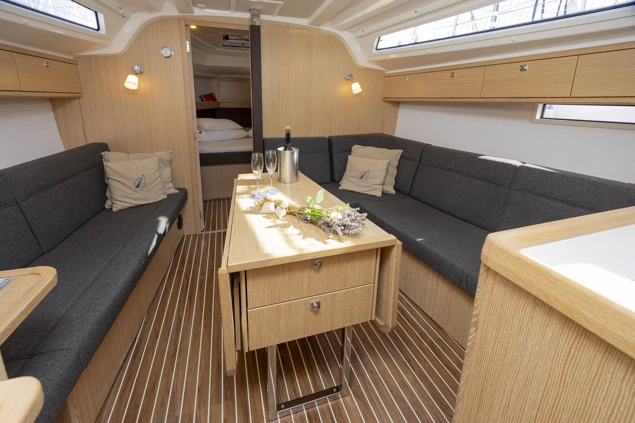 Bavaria Cruiser 37 Style (Fortunata)  - 28