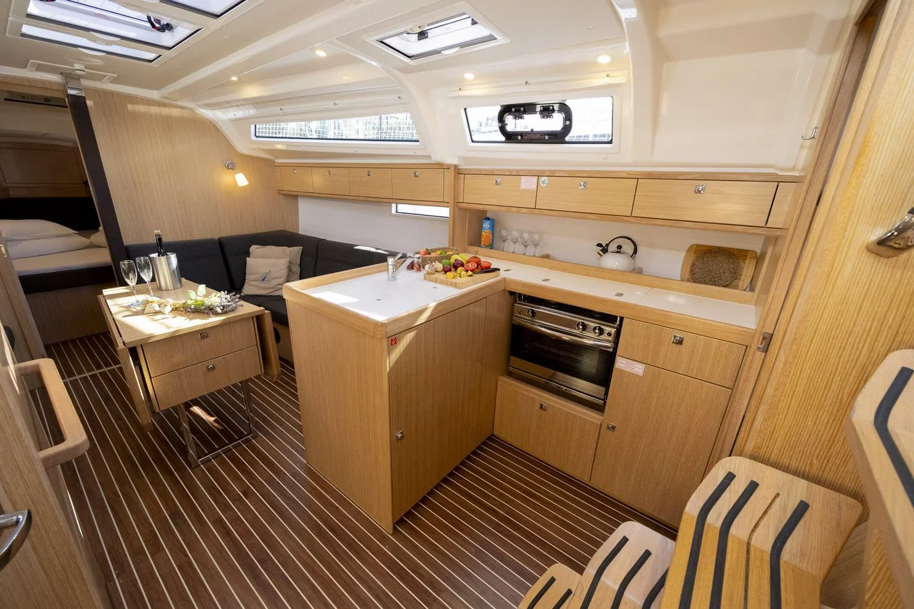 Bavaria Cruiser 37 Style (Fortunata)  - 31