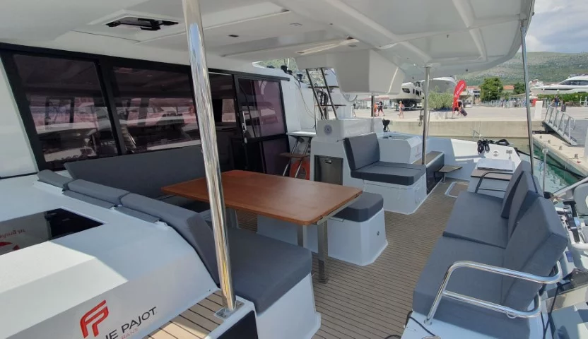 Fountaine Pajot Astrea 42 - 4 + 1 cab. (Crazy Diamond)  - 2