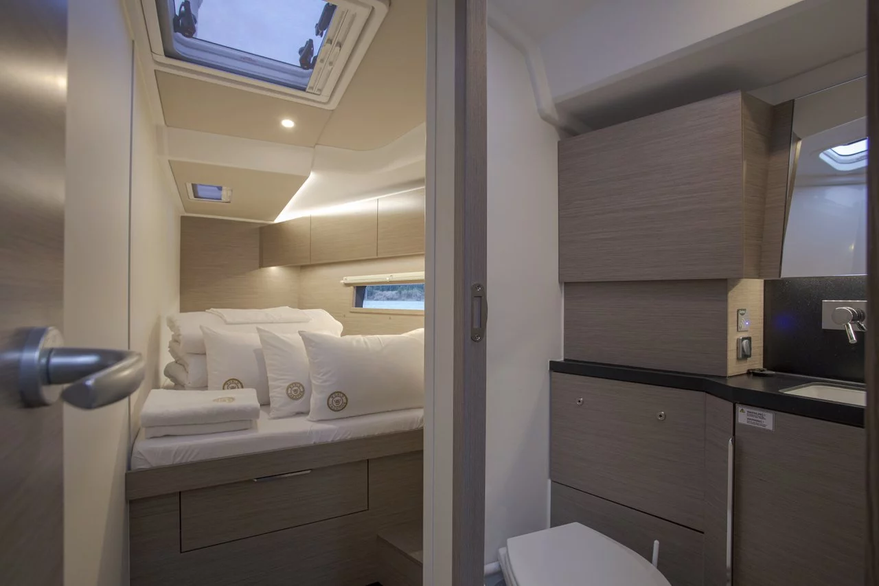 Hanse 460 (White Pearl)  - 26