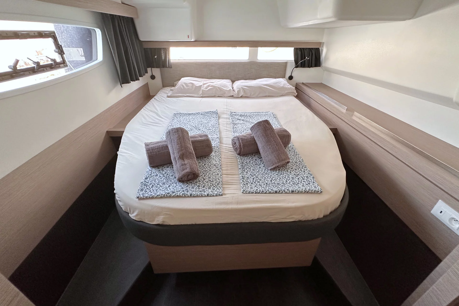 Fountaine Pajot Isla 40 - 4 + 1 cab. (Laja)  - 13
