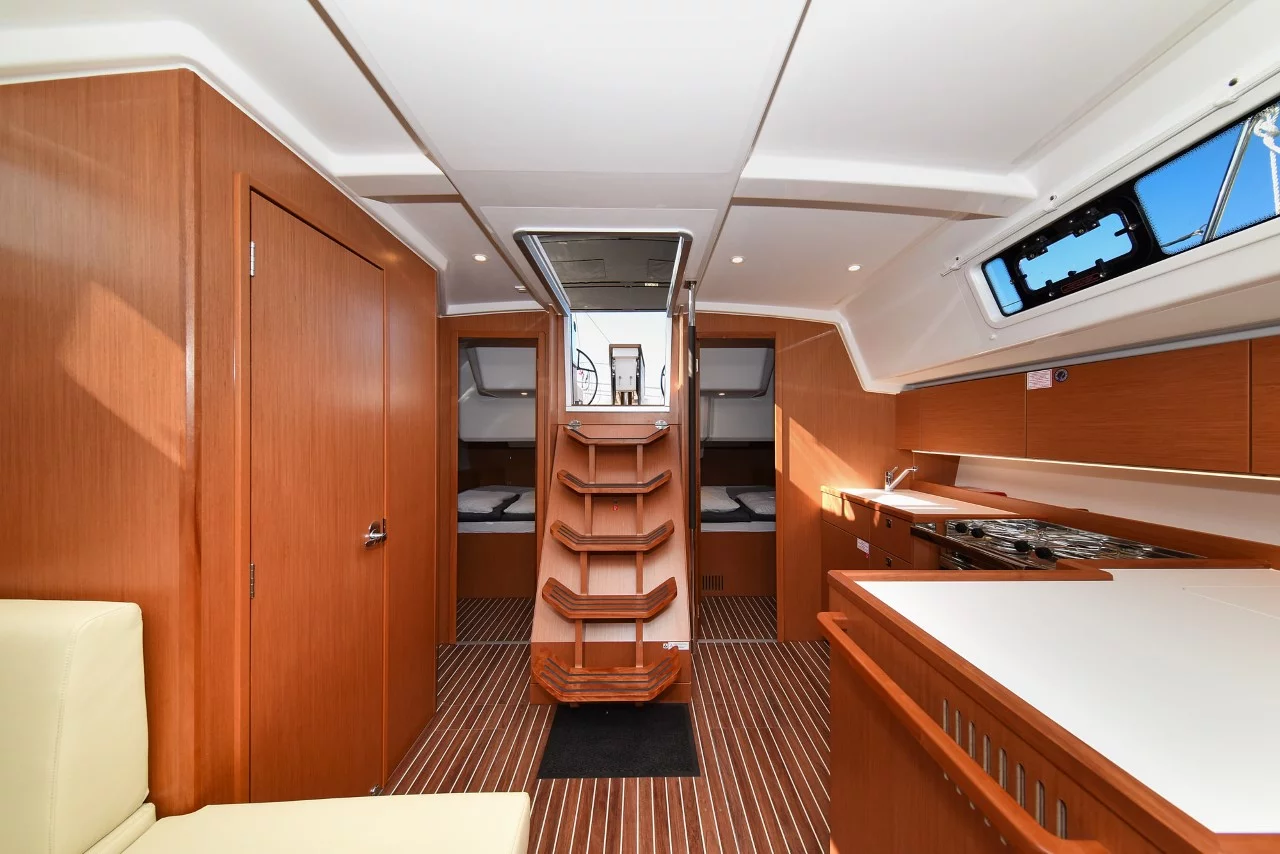 Bavaria C42 (Dna)  - 26