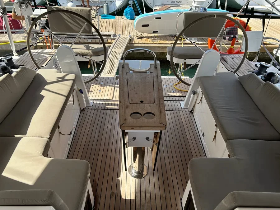 Bavaria C42 (Atlanta)  - 14