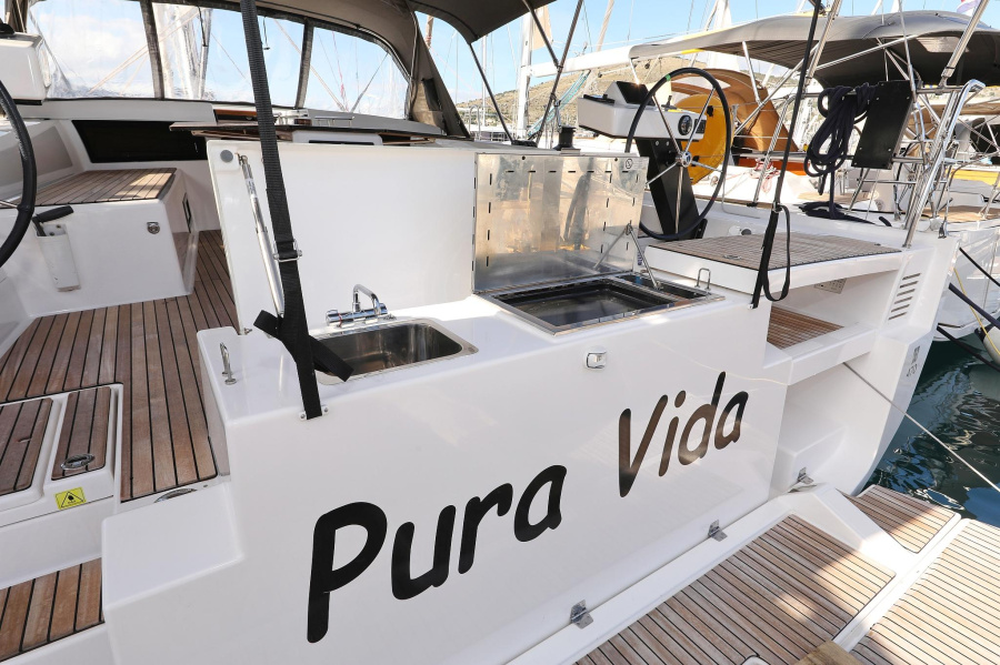 Photo #46 - Dufour 470 - 5 cab. (Pura Vida) in Trogir - 36683