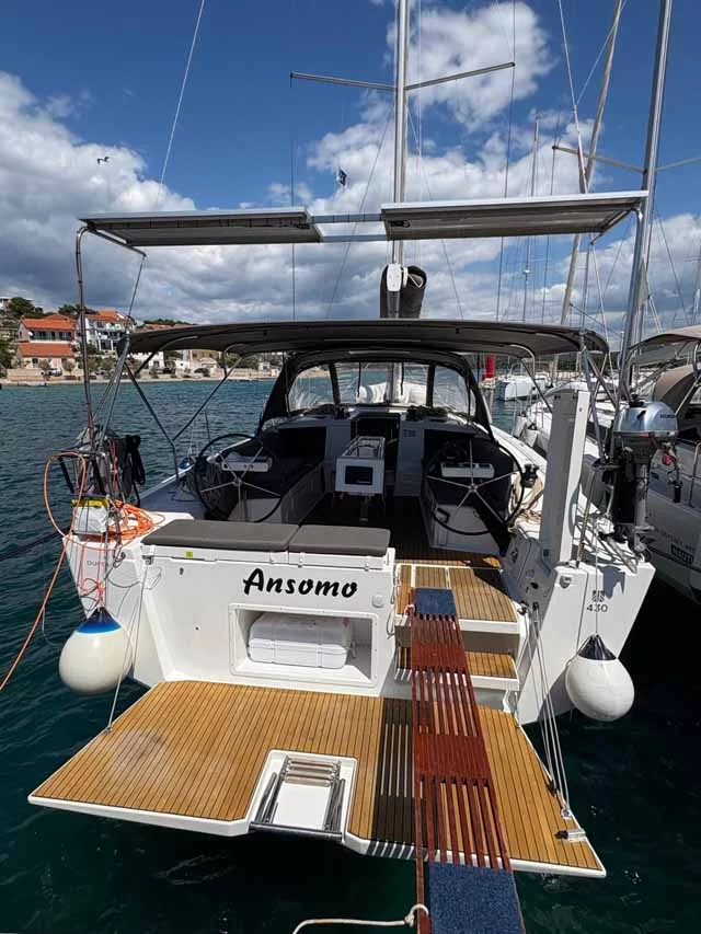 Dufour 430 (Ansomo)  - 2