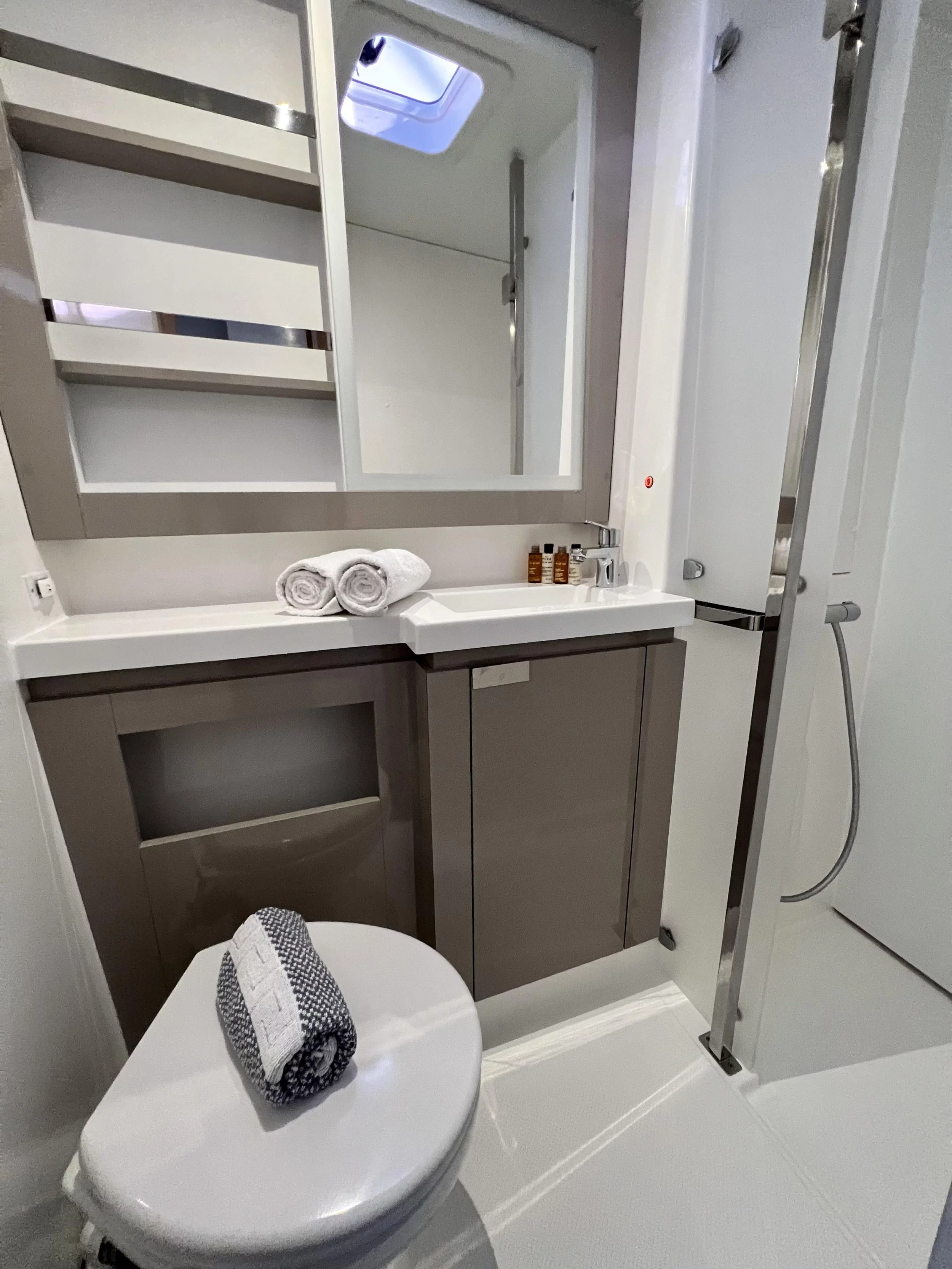 Fountaine Pajot Elba 45 - 5 cab. (Sea Energy II)  - 18