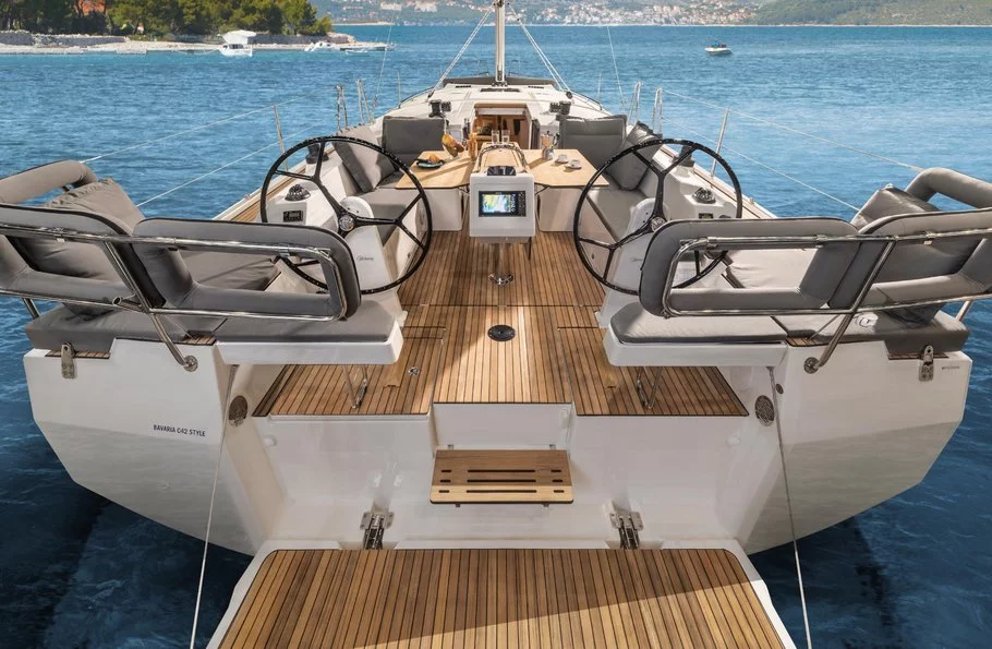 Bavaria C42 (Bella)  - 2