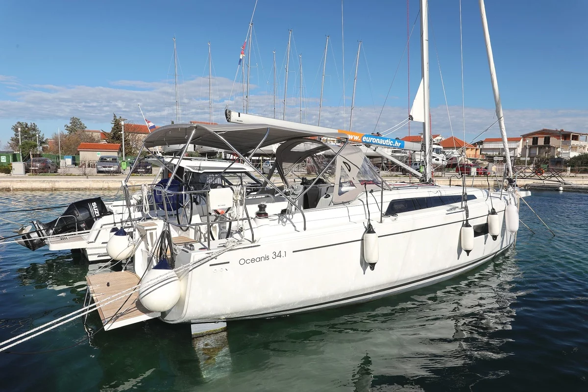 Oceanis 34.1 - 3 cab. (Rooster)  - 2