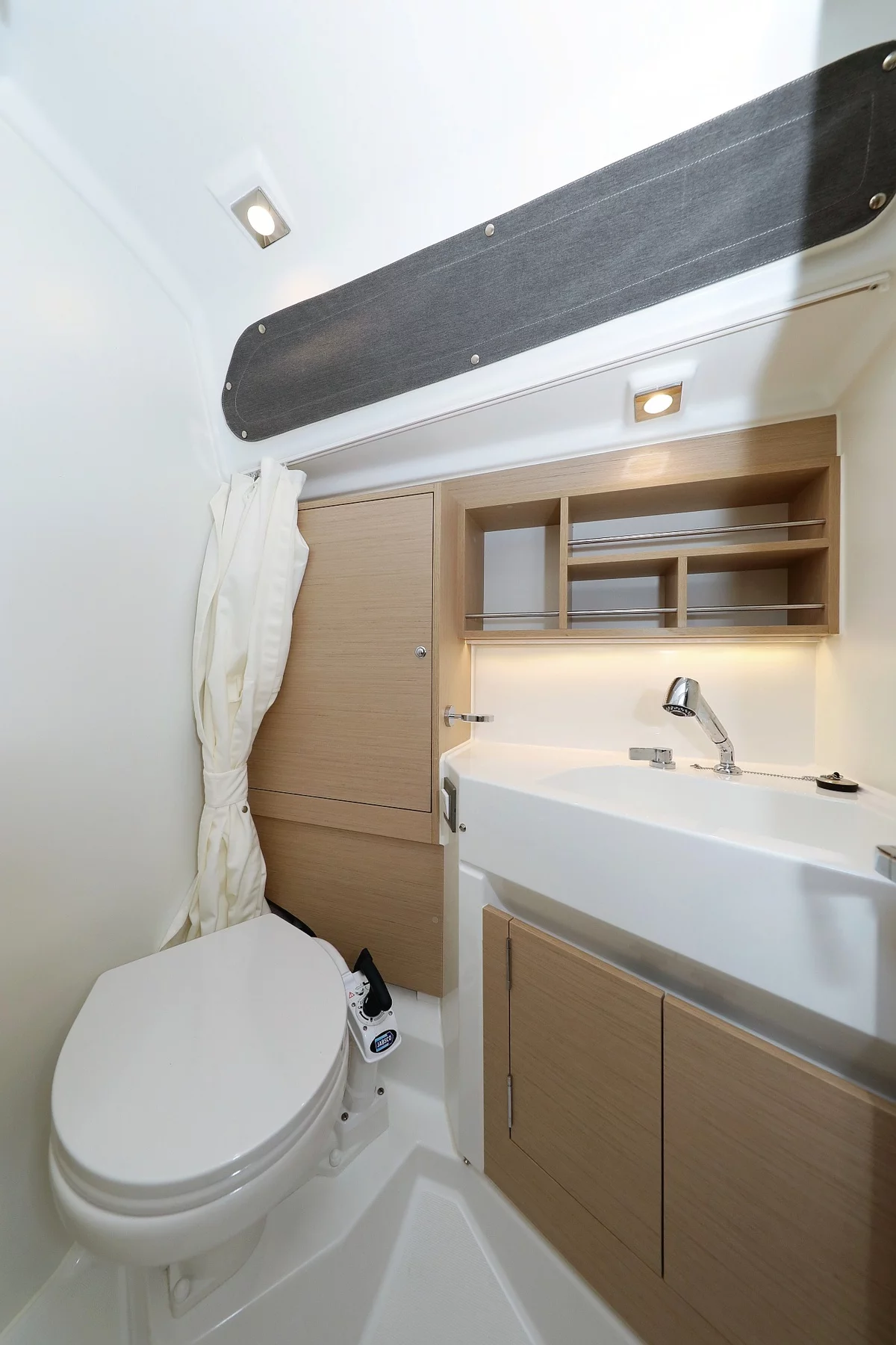 Oceanis 34.1 - 3 cab. (Rooster)  - 19