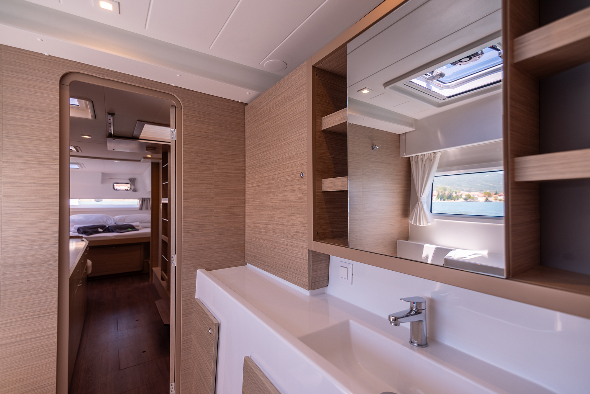 Lagoon 42 OW — photo 10