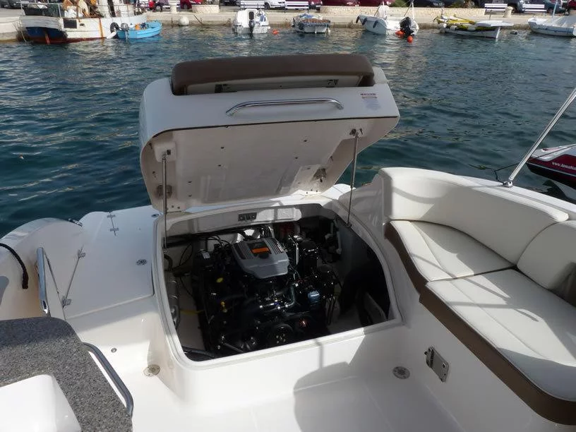 Chaparral 225 SSi Cuddy (Triple X)  - 18