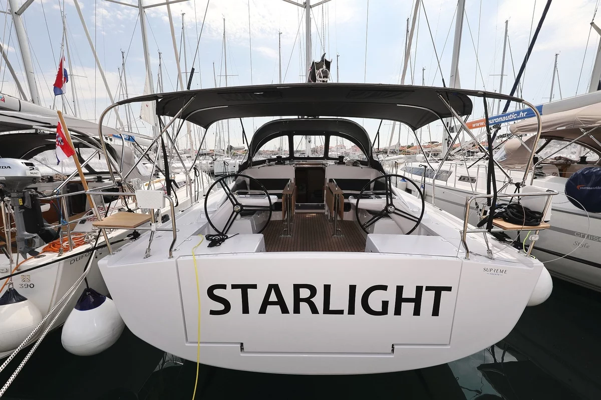 Elan Impression 45 - 3 cab. (Starlight)  - 2