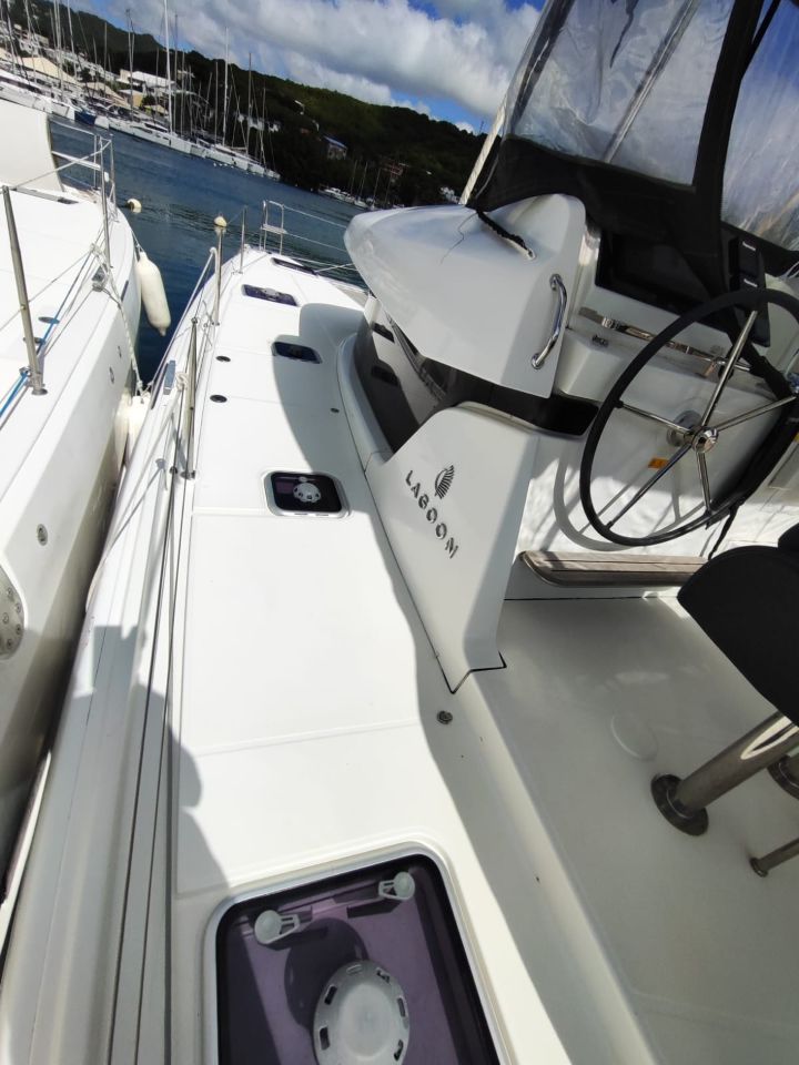 Lagoon 42 - 4 + 2 cab. — photo 7
