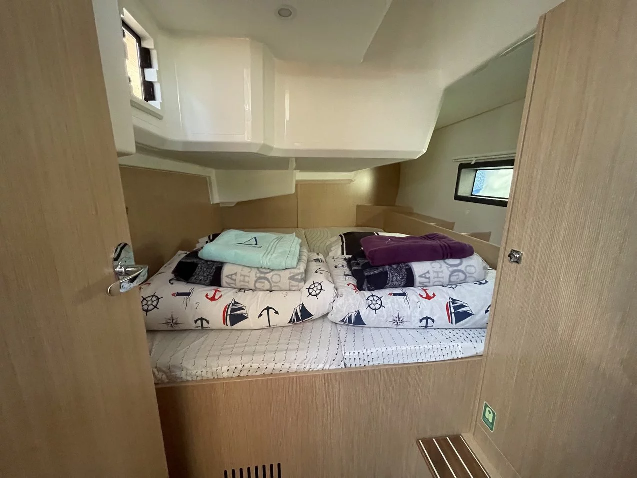 Bavaria C42 (Lolim)  - 3
