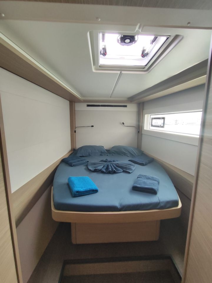 Lagoon 46 - 4 + 2 cab. — photo 12