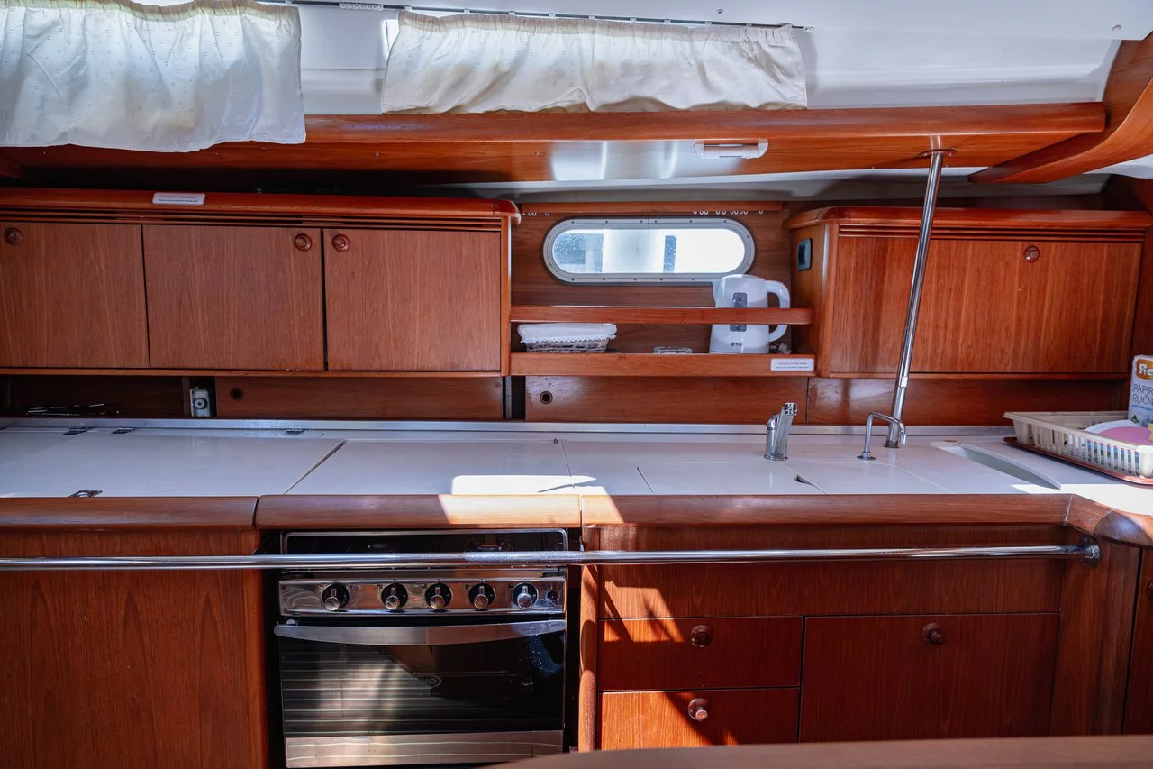 Sun Odyssey 49 (Živa)  - 9