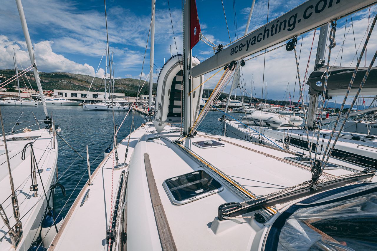 Photo #3 - Sun Odyssey 49i (Ana B.) in Trogir - 36733