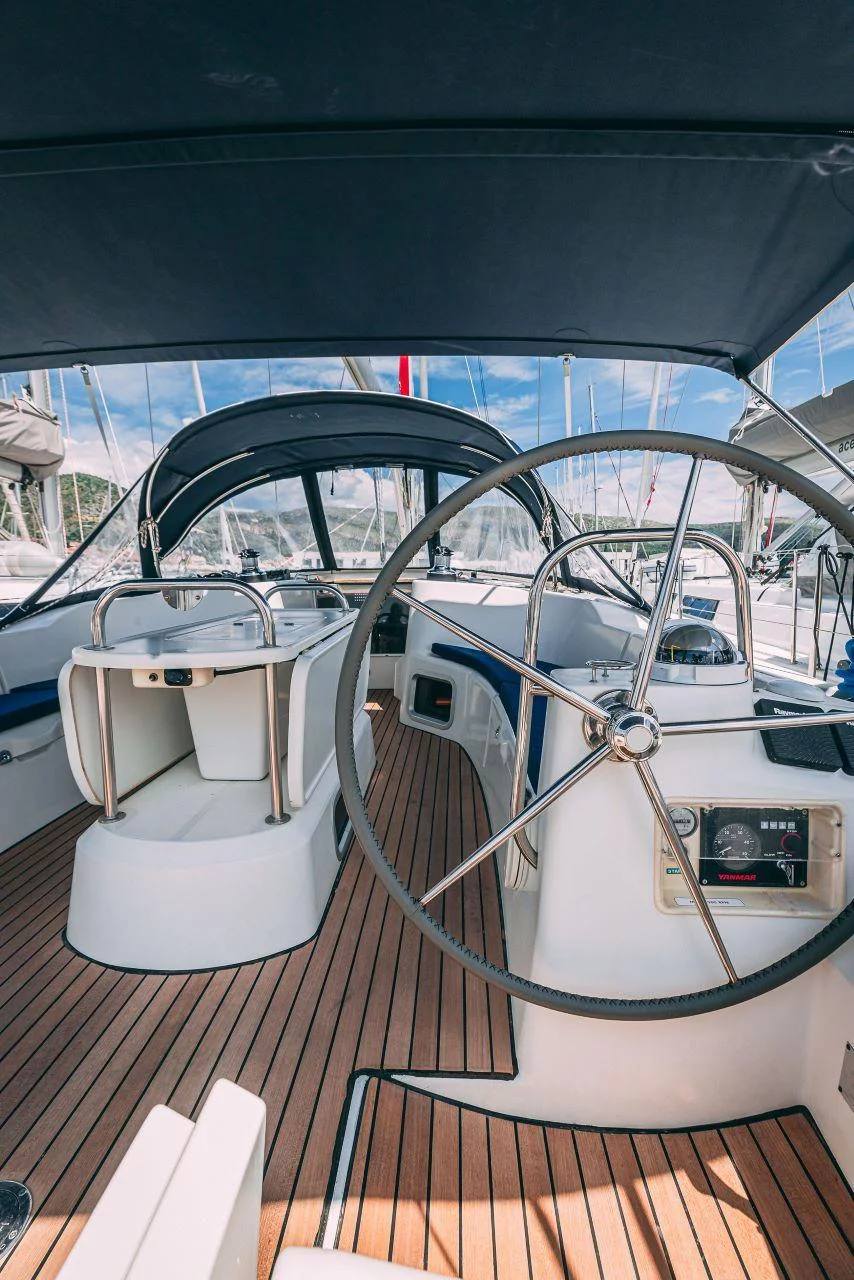 Sun Odyssey 49i (Ana B.)  - 16