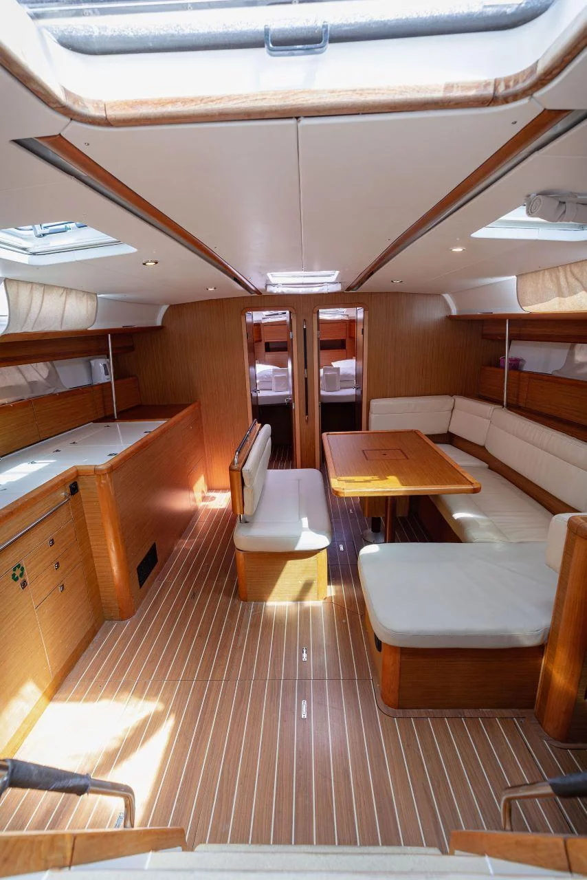 Sun Odyssey 49i (Ana B.)  - 18
