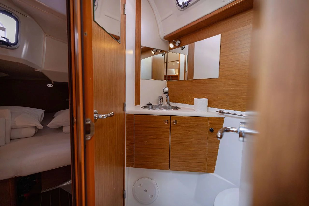 Sun Odyssey 49i (Ana B.)  - 43