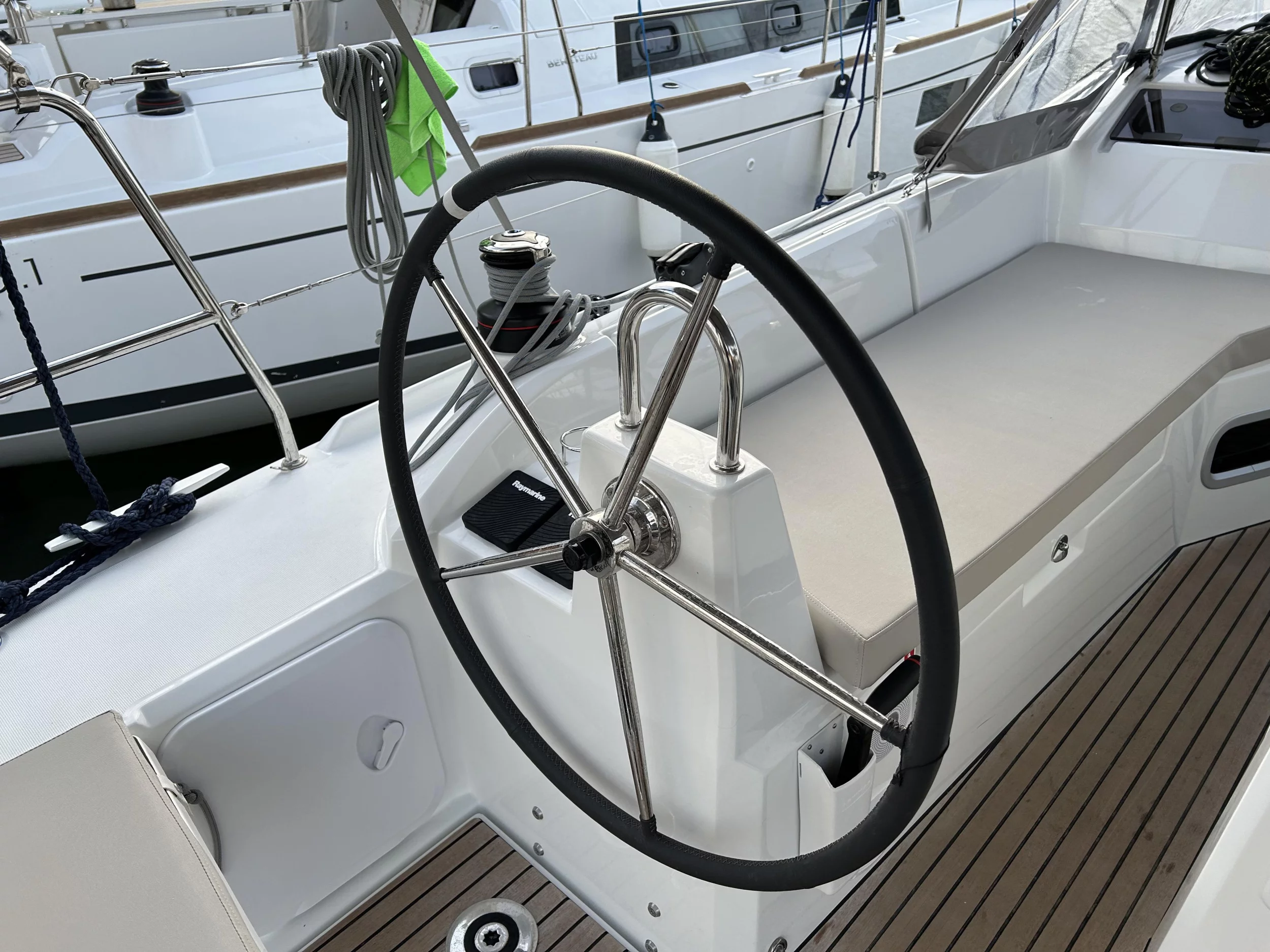 Oceanis 34.1 - 3 cab. (Sail Altair)  - 6