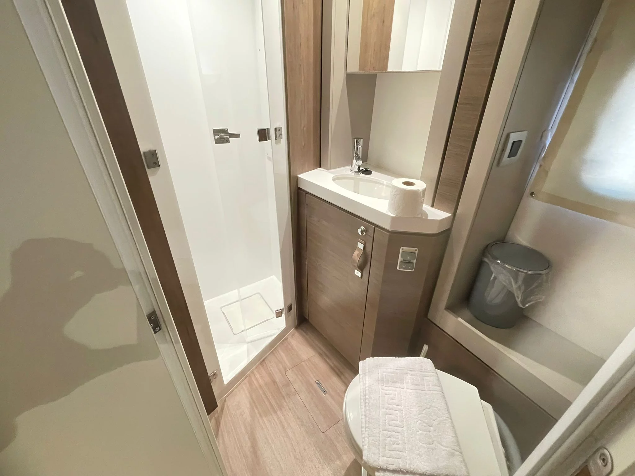 Bali 4.6 - 5 + 1 cab. (Sail Aquarius)  - 22
