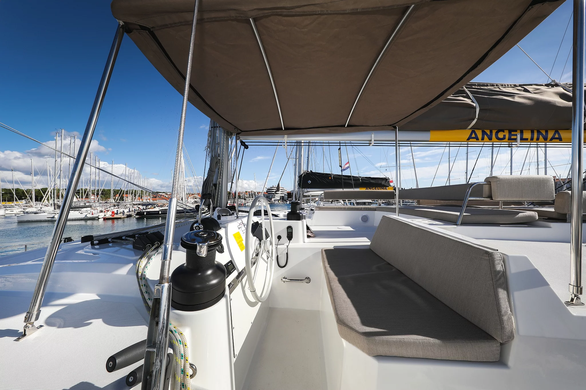 Bali 4.4 - 4 + 2 cab. (Calypso)  - 7