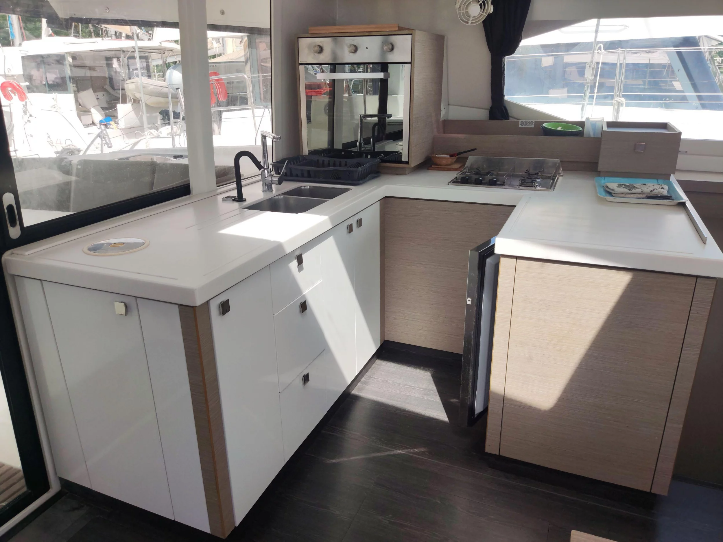 Fountaine Pajot Astrea 42 - 4 + 2 cab. (Atchoum)  - 13