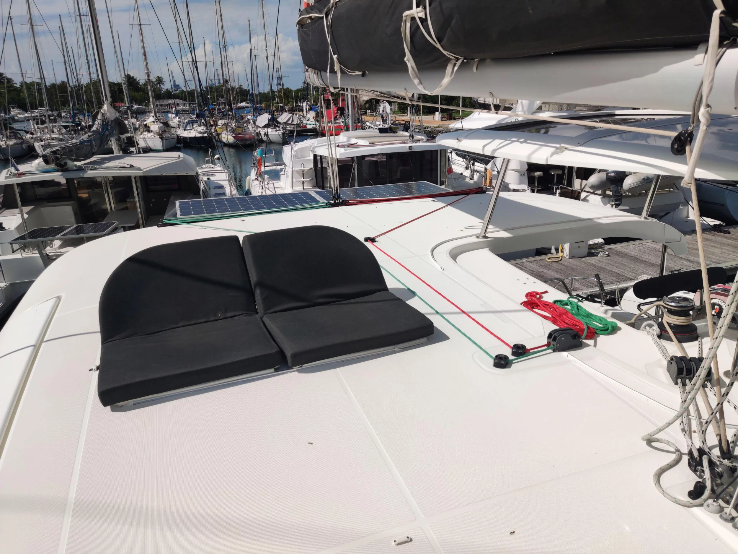 Lagoon 42 - 4 + 2 cab. (Sleepy)  - 6