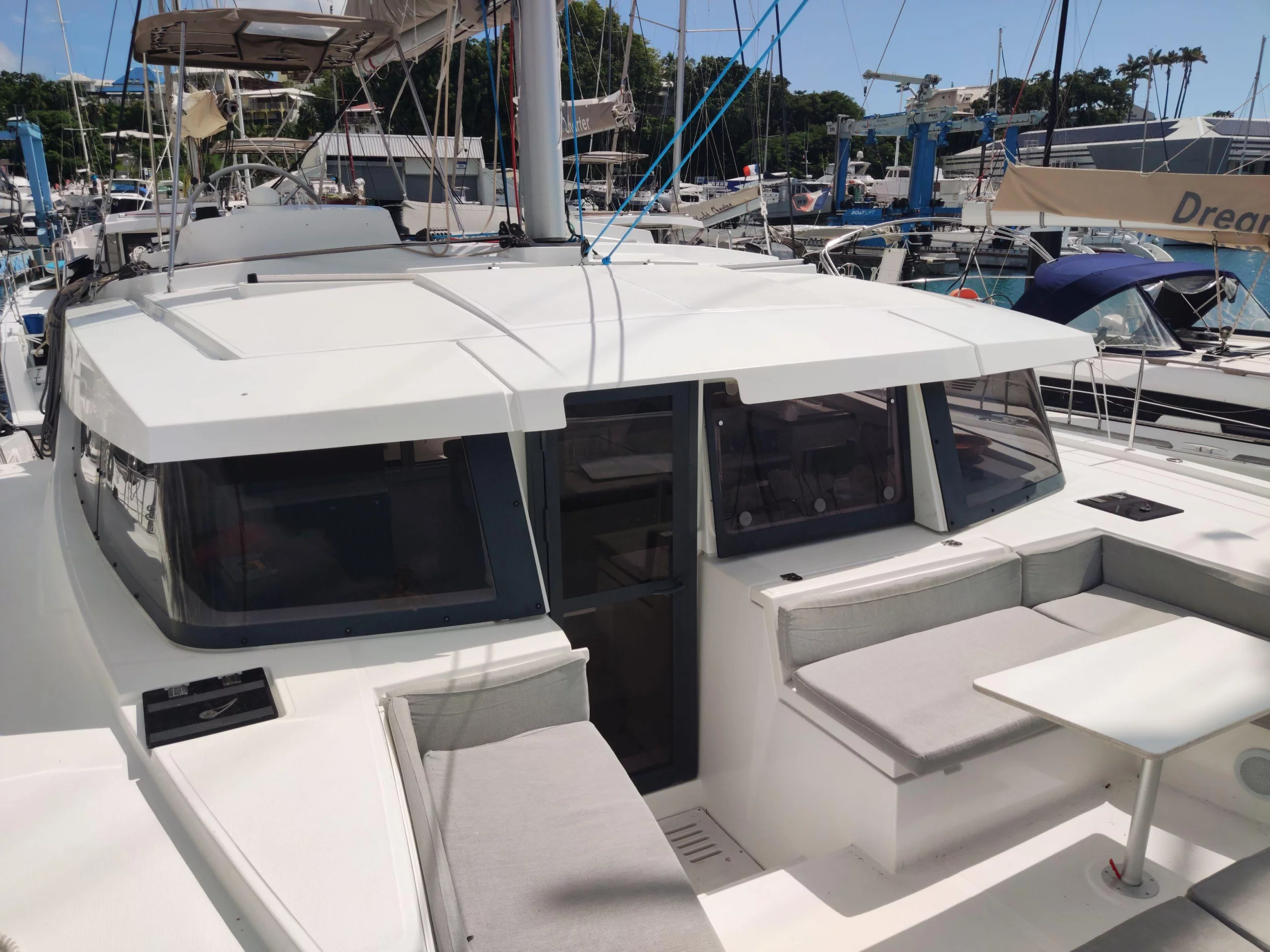 Bali 4.2 - 4 + 2 cab. (Norman)  - 3