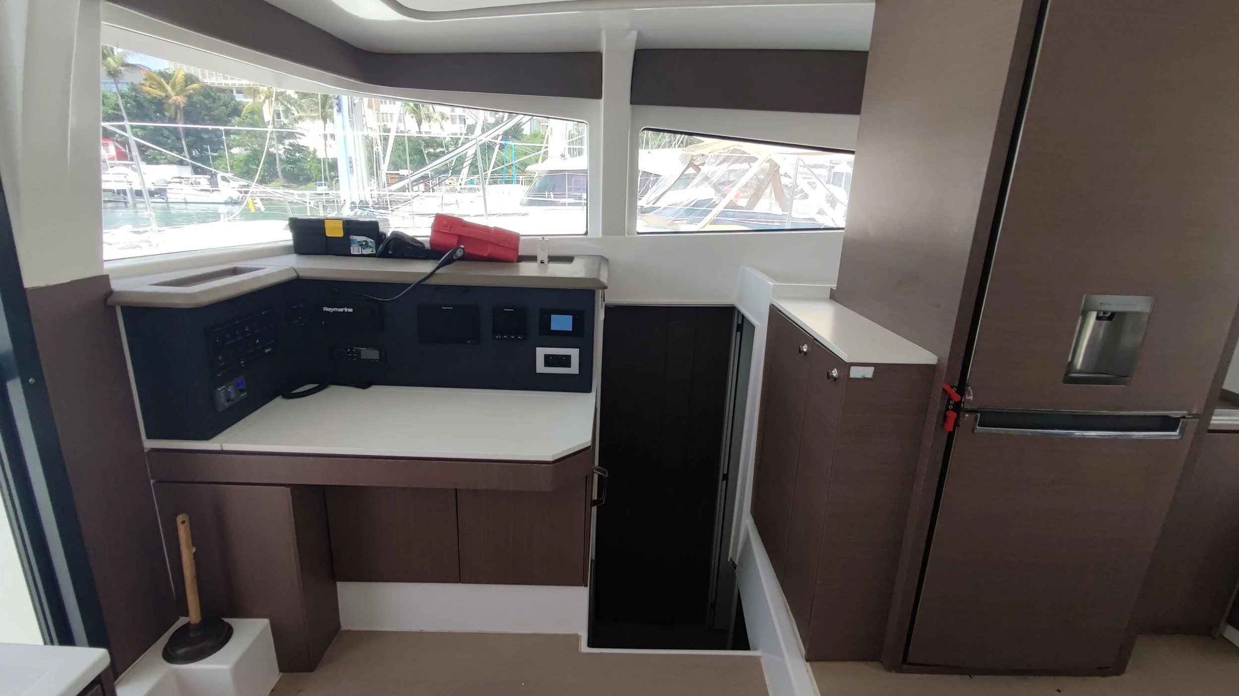 Bali 4.2 - 4 + 2 cab. (Norman)  - 11