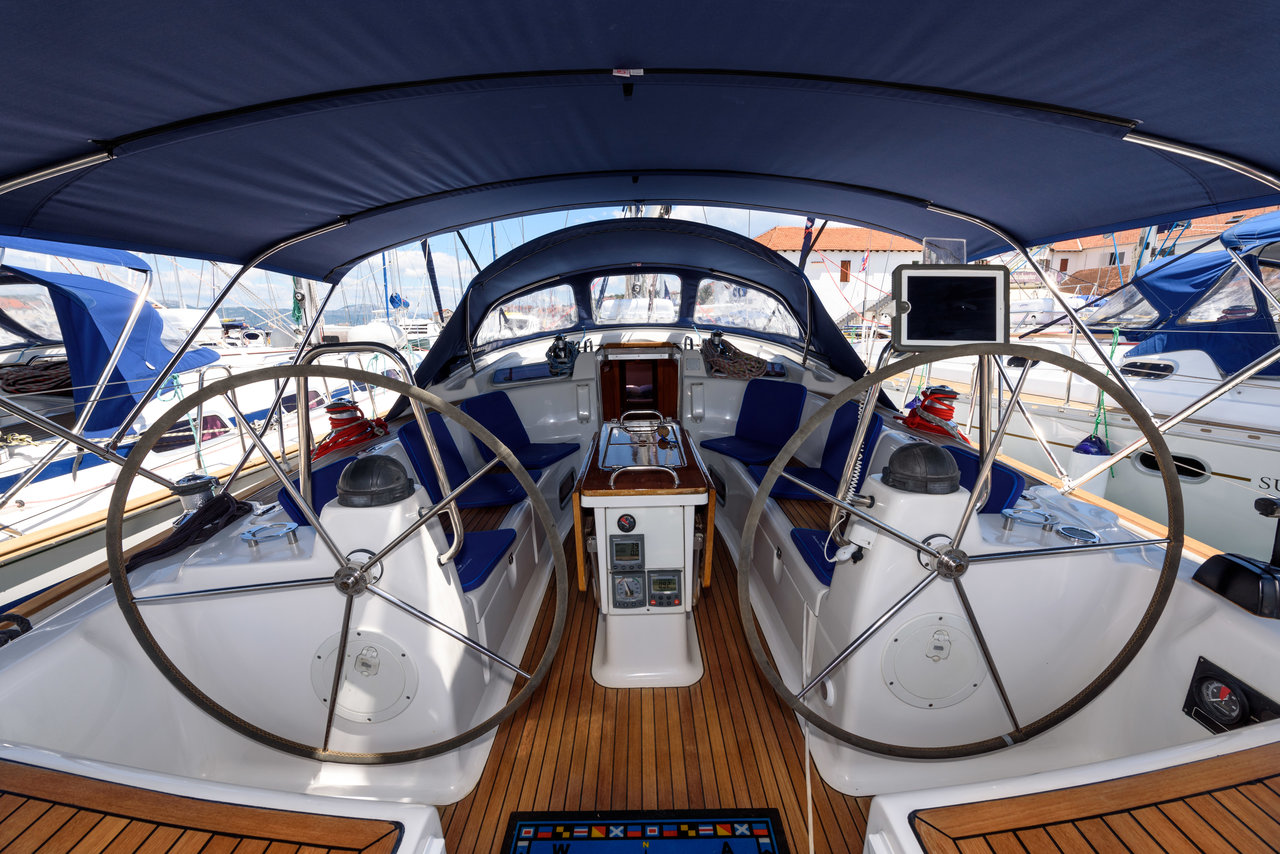 Photo #3 - Bavaria 46 Cruiser (Martina) in Trogir - 36741