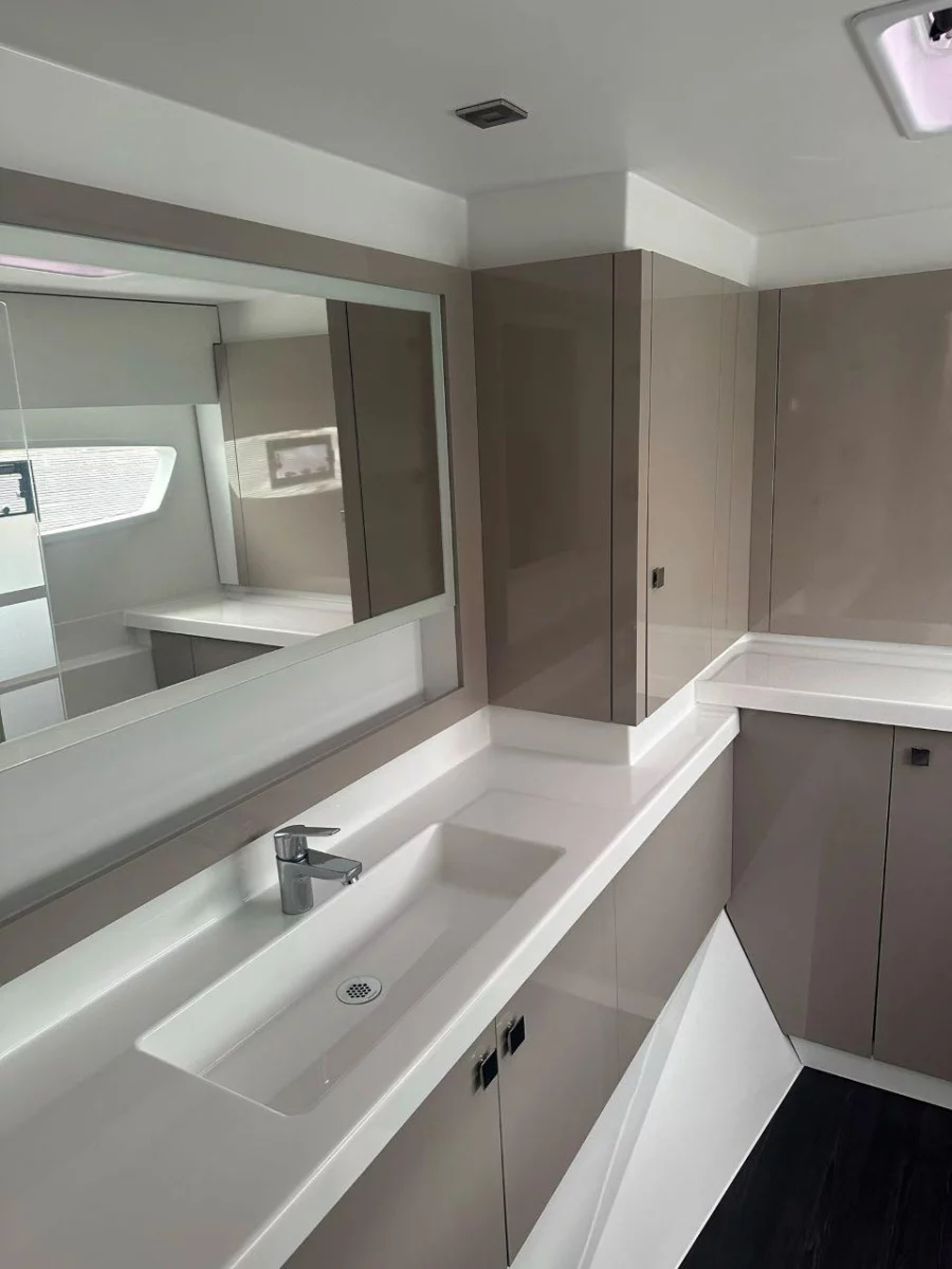 Fountaine Pajot Astrea 42 Maestro (Just Live)  - 12