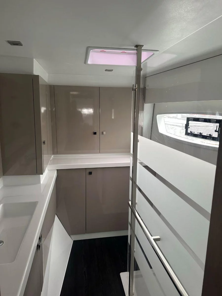 Fountaine Pajot Astrea 42 Maestro (Just Live)  - 13