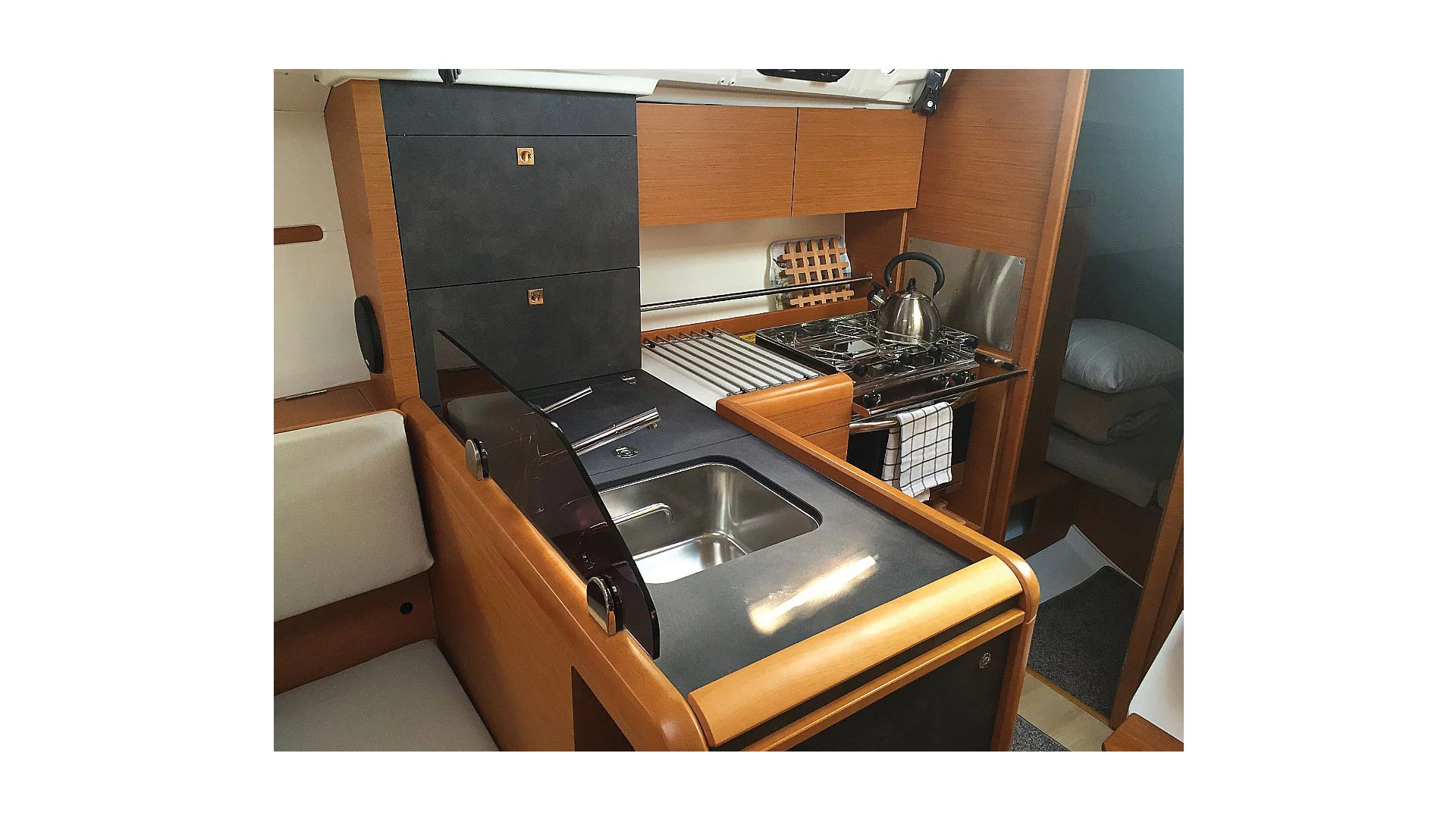 Sun Odyssey 349 (Bliss)  - 9